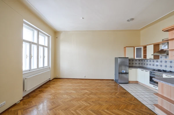 Nad Štolou, Holešovice - Prague 7 | Rent, Apartment, One-bedroom (2+kk), 65 m²