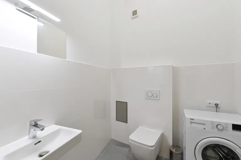 Na Struze, Nové Město - Prague 1 | Rent, Apartment, Two-bedroom (3+1), 124 m²