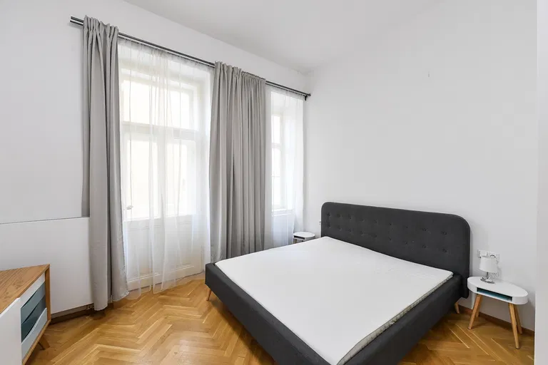 Na Struze, Nové Město - Prague 1 | Rent, Apartment, Two-bedroom (3+1), 124 m²