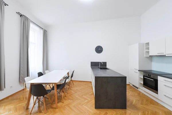 Na Struze, Nové Město - Prague 1 | Rent, Apartment, Two-bedroom (3+1), 121 m²