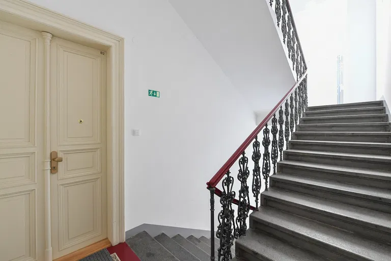 Na Struze, Nové Město - Prague 1 | Rent, Apartment, Two-bedroom (3+1), 124 m²