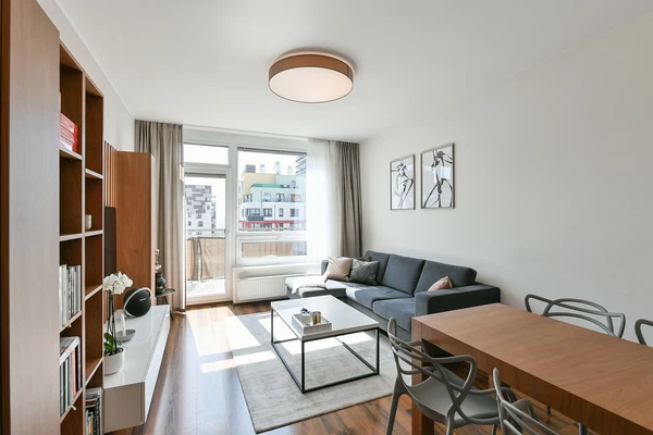 Svitákova, Stodůlky - Prague 5 | Sale, Apartment, Two-bedroom (3+kk), 84 m²