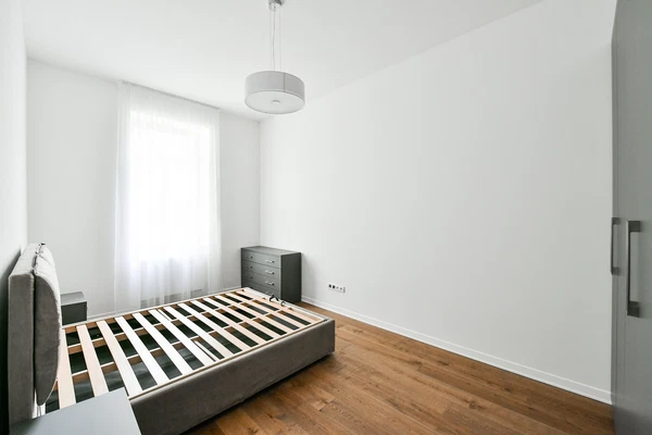 Kmochova, Smíchov - Prague 5 | Sale, Apartment, Two-bedroom (3+kk), 68 m²