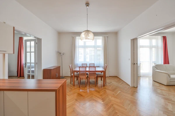 Jugoslávských partyzánů, Bubeneč - Prague 6 | Rent, Apartment, Three-bedroom (4+1), 141 m²