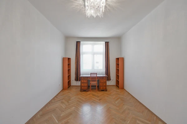 Jugoslávských partyzánů, Bubeneč - Prague 6 | Rent, Apartment, Three-bedroom (4+1), 141 m²