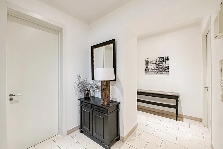 Kroftova, Smíchov - Prague 5 | Sale, Apartment, Three-bedroom (4+kk), 142 m²