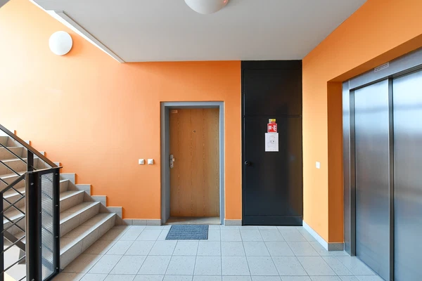 Varhulíkové, Holešovice - Prague 7 | Rent, Apartment, One-bedroom (2+kk), 61 m²