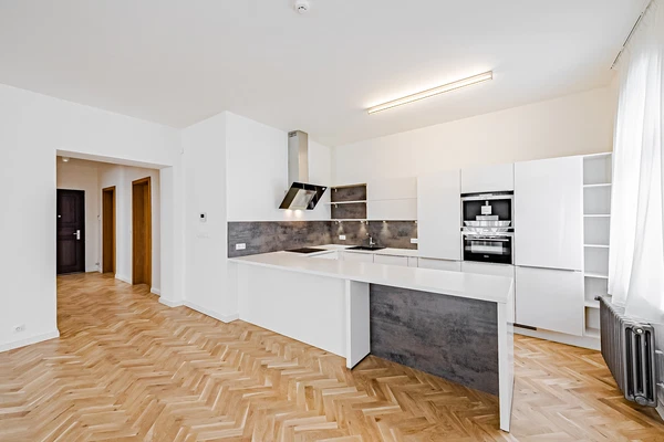 Štursova, Bubeneč - Praha 6 | Pronájem, Byt, 4+kk, 148 m²