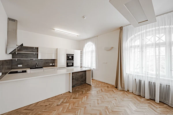 Štursova, Bubeneč - Praha 6 | Pronájem, Byt, 4+kk, 148 m²