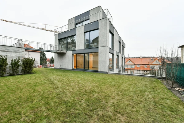 Pod Svahem, Braník - Prague 4 | Sale, Apartment, Four-bedroom (5+kk), 161 m²