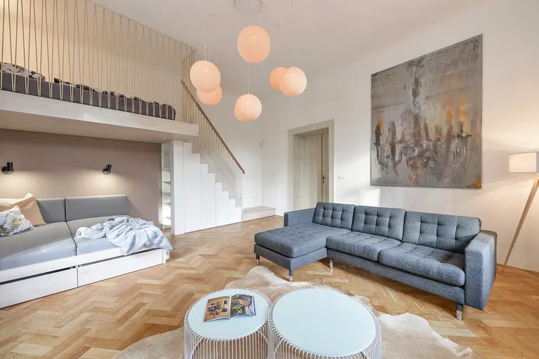 Janáčkovo nábřeží, Smíchov - Praha 5 | Pronájem, Byt, 1+1, 55 m²