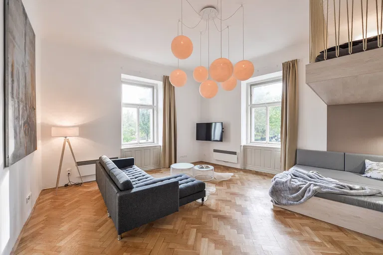 Janáčkovo nábřeží, Smíchov - Praha 5 | Pronájem, Byt, 1+1, 55 m²