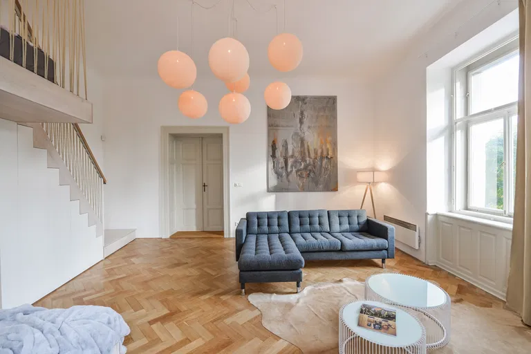 Janáčkovo nábřeží, Smíchov - Praha 5 | Pronájem, Byt, 1+1, 55 m²