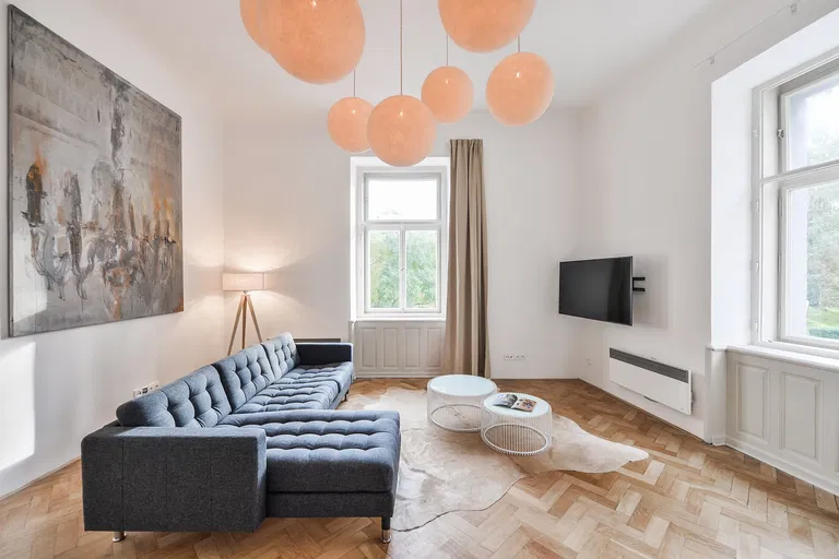 Janáčkovo nábřeží, Smíchov - Praha 5 | Pronájem, Byt, 1+1, 55 m²