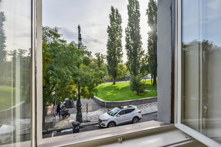Janáčkovo nábřeží, Smíchov - Praha 5 | Pronájem, Byt, 1+1, 55 m²