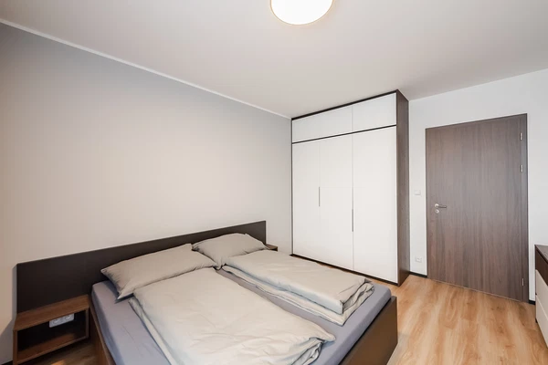 Vítové, Hlubočepy - Prague 5 | Rent, Apartment, Three-bedroom (4+kk), 103 m²