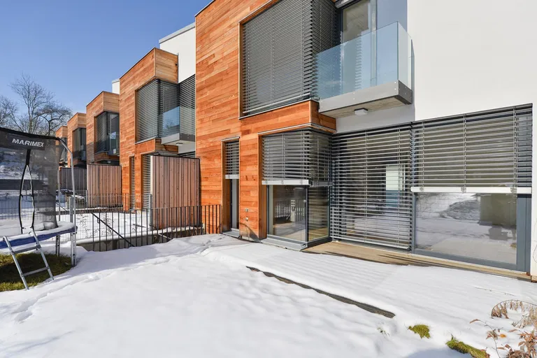 V Šáreckém údolí, Dejvice - Prague 6 | Rent, House, Five-bedroom (6+kk), 214 m²