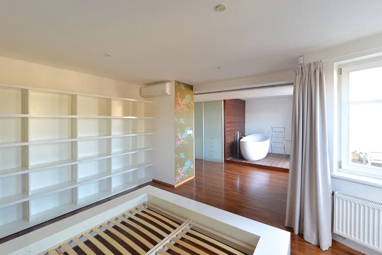 Kolínská, Vinohrady - Praha 3 | Pronájem, Byt, 4+kk, 171 m²