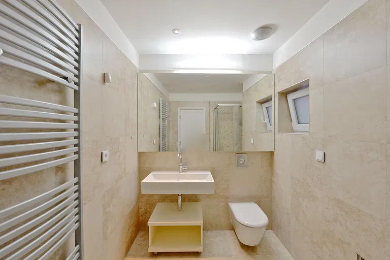 Kolínská, Vinohrady - Praha 3 | Pronájem, Byt, 4+kk, 171 m²