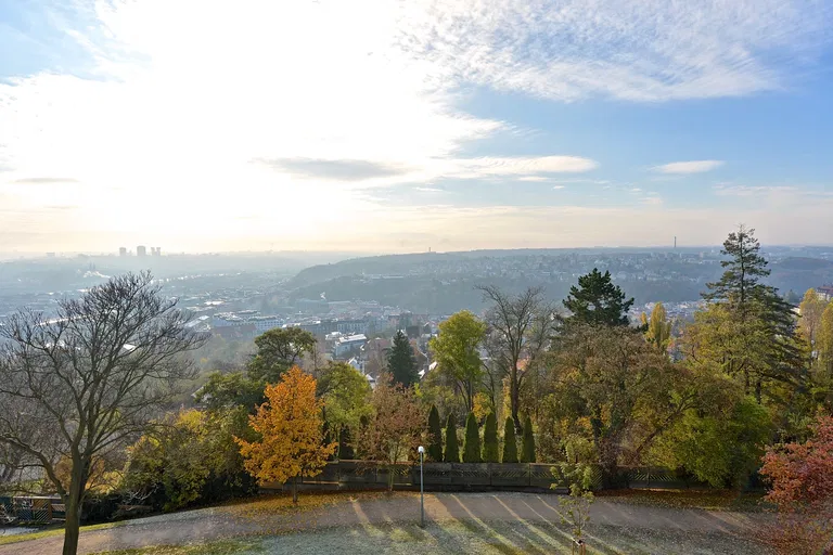 Šermířská, Břevnov - Prague 6 | Rent, Apartment, Three-bedroom (4+1), 232 m²