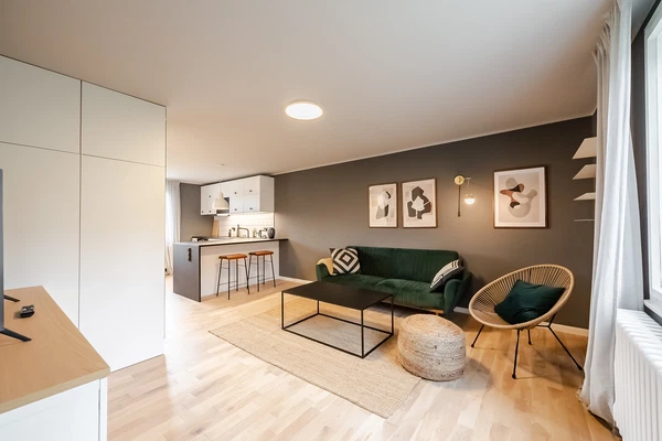 U Lip, Lipence - Praha 5 | Pronájem, Byt, 2+kk, 47 m²