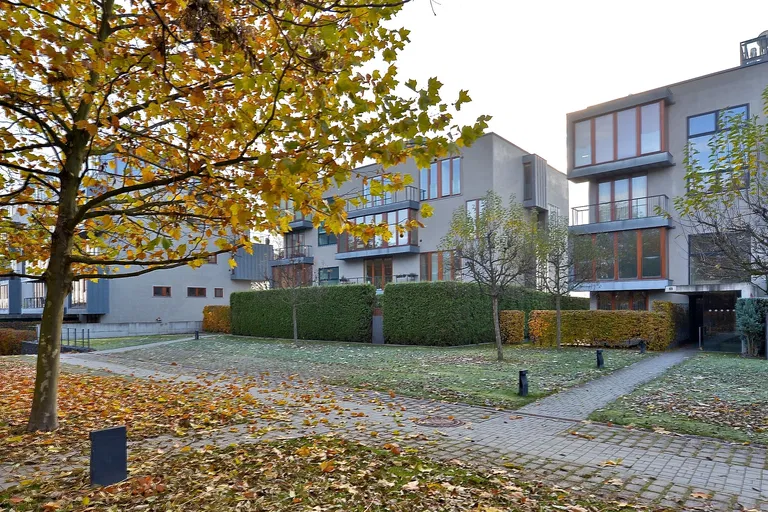 Šermířská, Břevnov - Prague 6 | Rent, Apartment, Three-bedroom (4+1), 232 m²