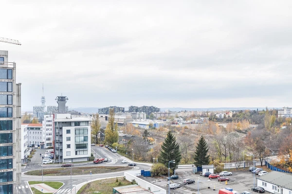 Zvěřinova, Strašnice - Praha 3 | Pronájem, Byt, 4+kk, 109 m²