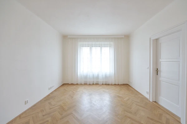 Rooseveltova, Bubeneč - Prague 6 | Rent, Apartment, One-bedroom (2+1), 71 m²