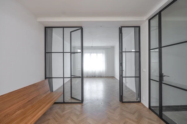 Rooseveltova, Bubeneč - Prague 6 | Rent, Apartment, One-bedroom (2+1), 71 m²