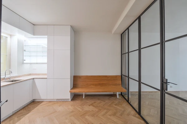 Rooseveltova, Bubeneč - Praha 6 | Pronájem, Byt, 2+1, 71 m²