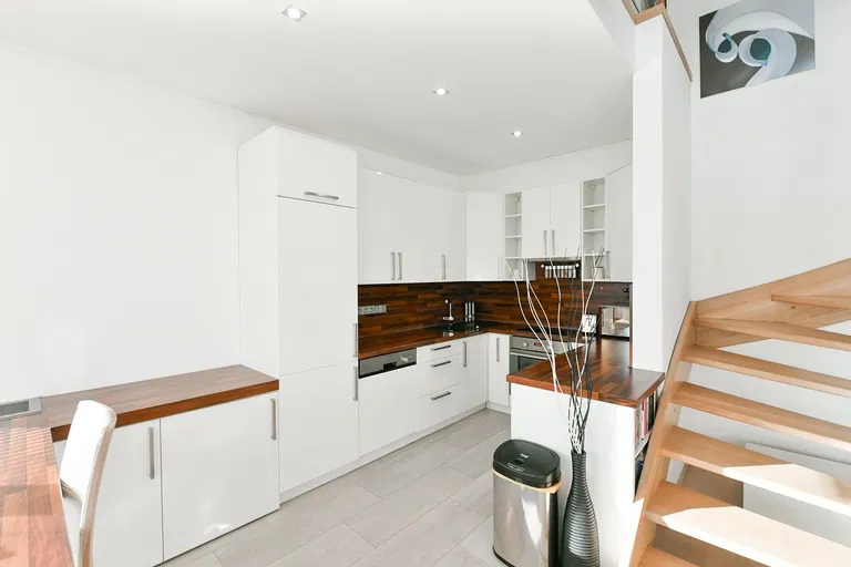 K Náhonu, Hloubětín - Praha 9 | Pronájem, Byt, 3+kk, 110 m²