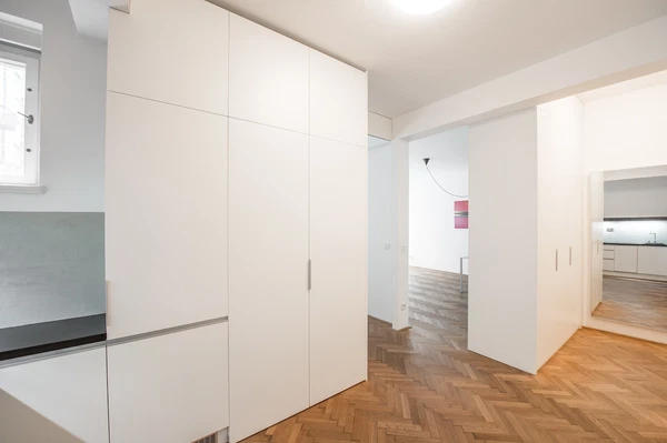 Vinařská, Holešovice - Prague 7 | Rent, Apartment, One-bedroom (2+kk), 45 m²