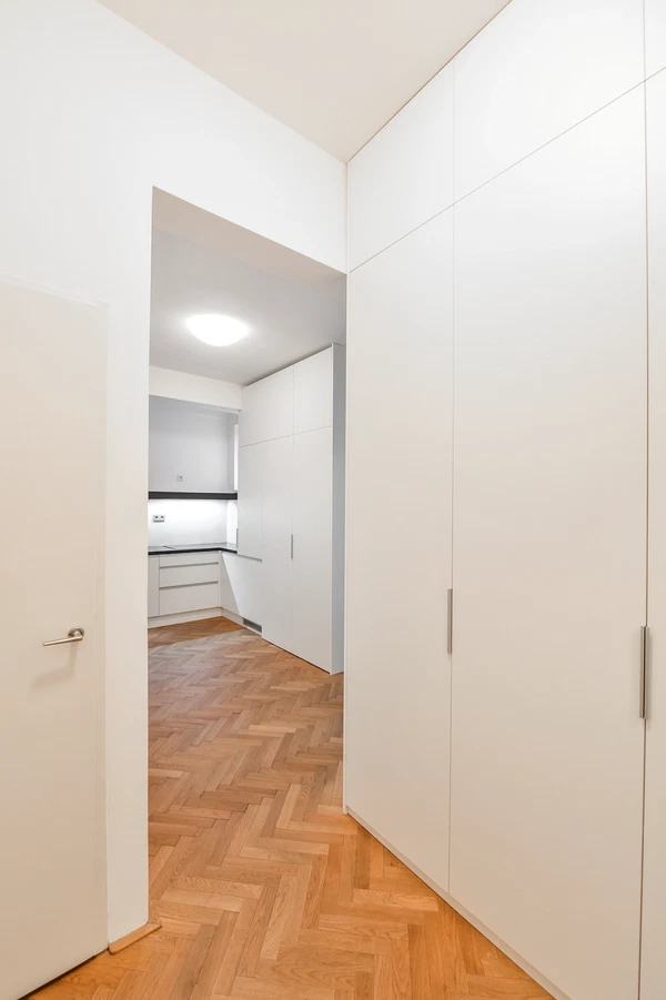 Vinařská, Holešovice - Prague 7 | Rent, Apartment, One-bedroom (2+kk), 45 m²