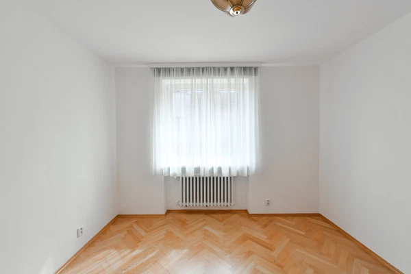 Pod Novým lesem, Veleslavín - Prague 6 | Rent, Apartment, Two-bedroom (3+kk), 72 m²