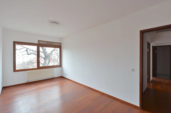 Pod Kaštany, Bubeneč - Prague 6 | Rent, Apartment, Three-bedroom (4+1), 174 m²