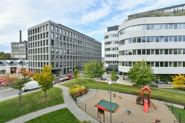 Vojenova, Libeň - Praha 8 | Pronájem, Byt, 3+kk, 75 m²