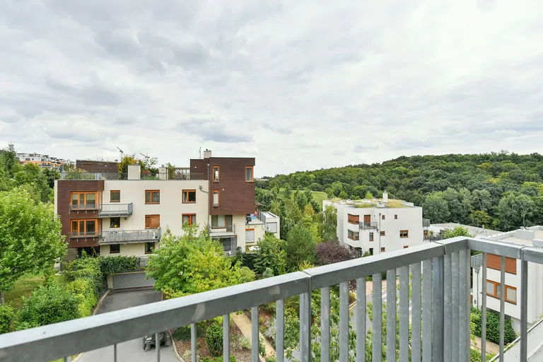 Na Císařce, Smíchov - Praha 5 | Pronájem, Byt, 2+kk, 60 m²