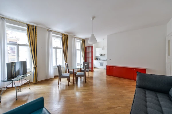 Kamenická, Holešovice - Prague 7 | Rent, Apartment, One-bedroom (2+kk), 67 m²