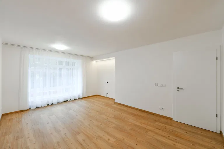 Karpatská, Vršovice - Prague 10 | Rent, Apartment, Two-bedroom (3+kk), 98 m²