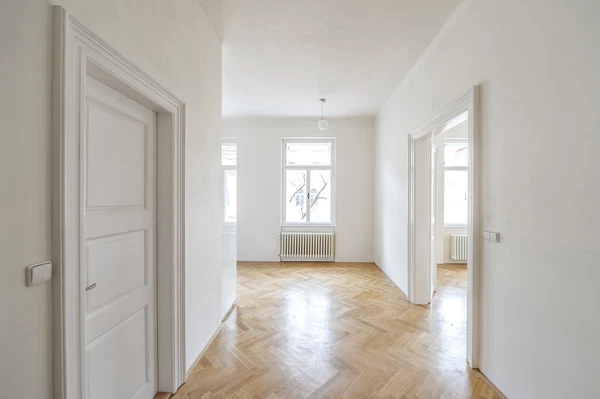 Řipská, Vinohrady - Prague 3 | Rent, Apartment, Two-bedroom (3+1), 117 m²