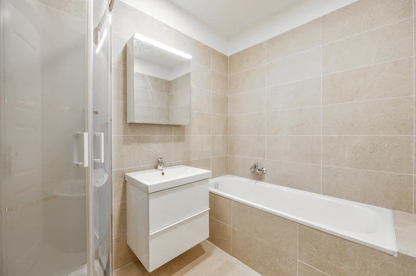 Řipská, Vinohrady - Prague 3 | Rent, Apartment, Two-bedroom (3+1), 117 m²