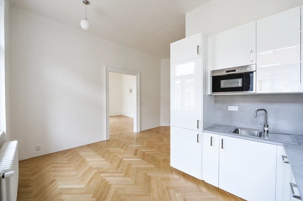 Řipská, Vinohrady - Prague 3 | Rent, Apartment, Two-bedroom (3+1), 117 m²