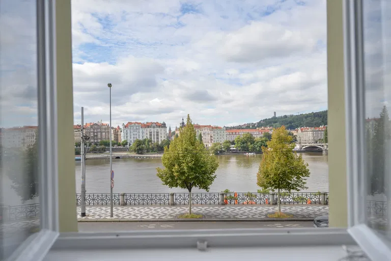 Trojanova, Nové Město - Prague 2 | Rent, Apartment, Two-bedroom (3+kk), 112 m²