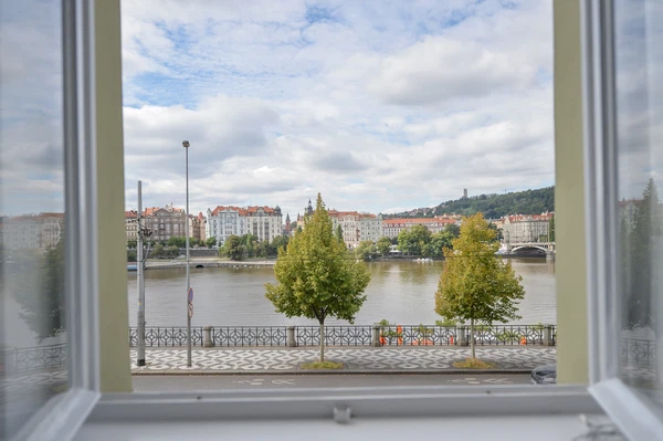 Trojanova, Nové Město - Prague 2 | Rent, Apartment, Two-bedroom (3+kk), 110 m²