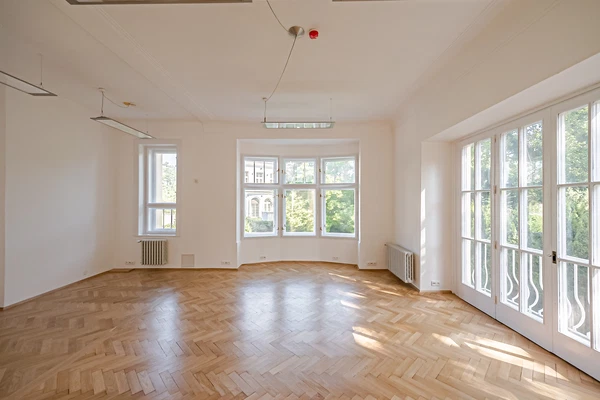 Na Zátorce, Bubeneč - Prague 6 | Rent, Office building, 902 m²