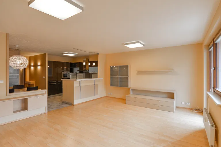 Lumírova, Nusle - Praha 2 | Pronájem, Byt, 5+kk, 138 m²