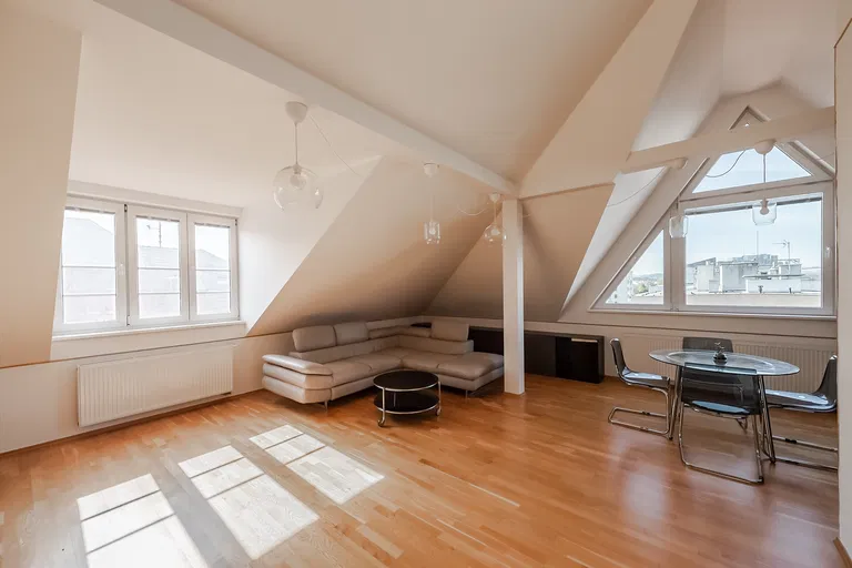 Poupětova, Holešovice - Praha 7 | Pronájem, Byt, 3+kk, 120 m²