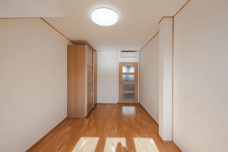 Poupětova, Holešovice - Praha 7 | Pronájem, Byt, 3+kk, 120 m²