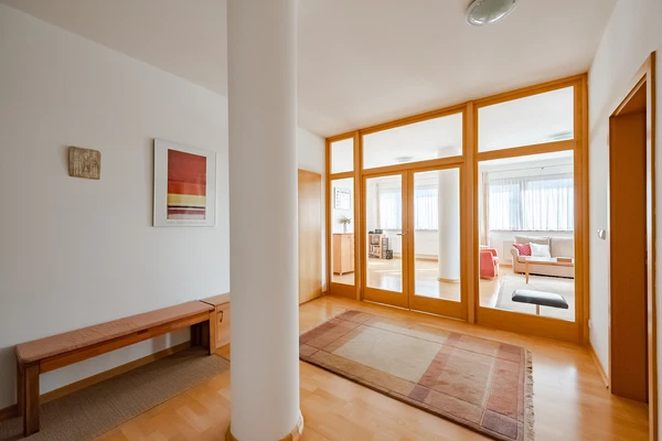 Skotská, Vokovice - Prague 6 | Sale, Apartment, Three-bedroom (4+kk), 142 m²