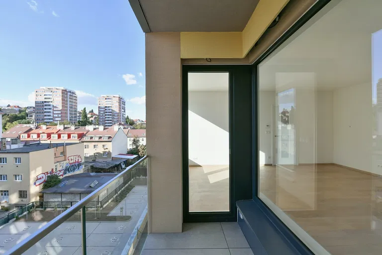 U Plynárny, Michle - Praha 10 | Pronájem, Byt, 2+kk, 52 m²